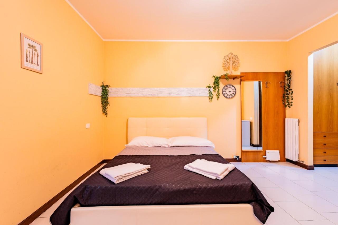 Ferienwohnung La Santa Maria Cuneo Exterior foto